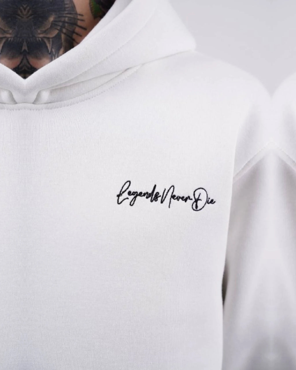 Sabr Arabic Calligraphy Oversized Hoodie in white, photo 3