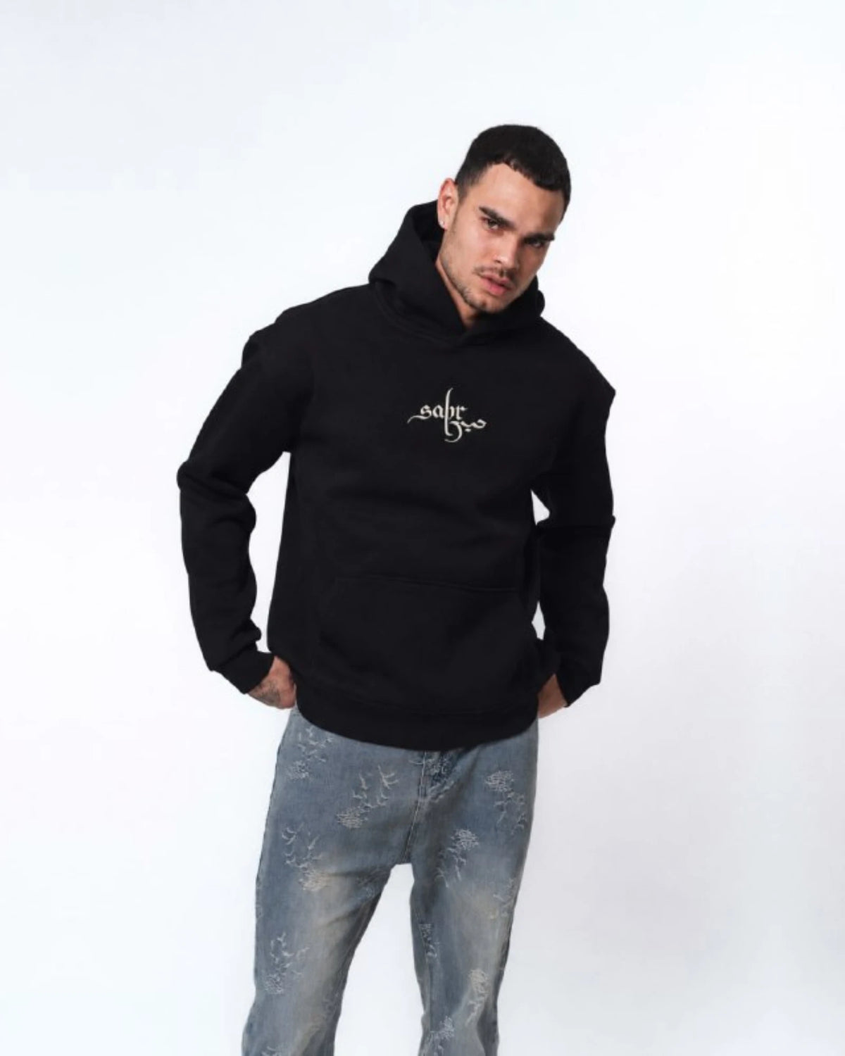 Sabr Oversized Hoodie in black, photo 1