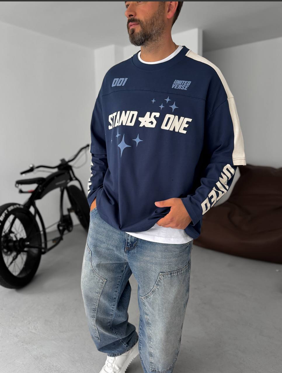 Unisex Oversize "United Verse" Long-Sleeve T-shirt