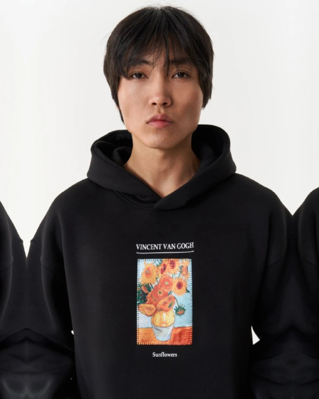 Van Gogh Sunflowers Art Oversized Hoodie in black, photo 2