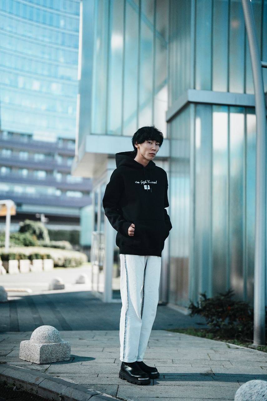 Oversize 'Van Gogh' Graphic Hoodie - Art Inspired Streetwear Sweatshirt