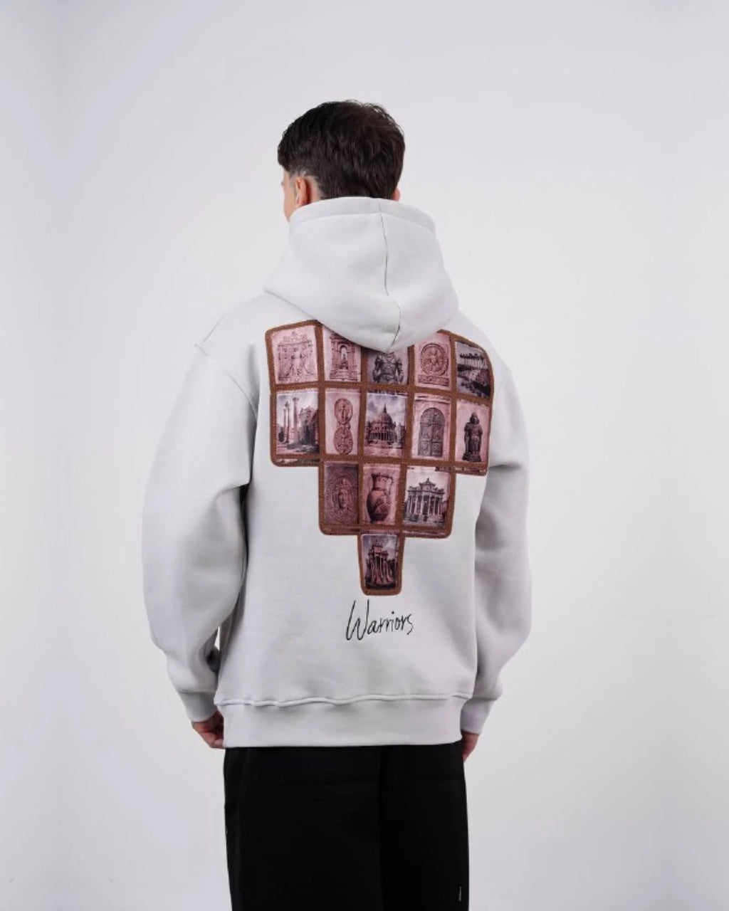 Warriors oversized hoodie with ancient history patchwork back in light gray, photo 2