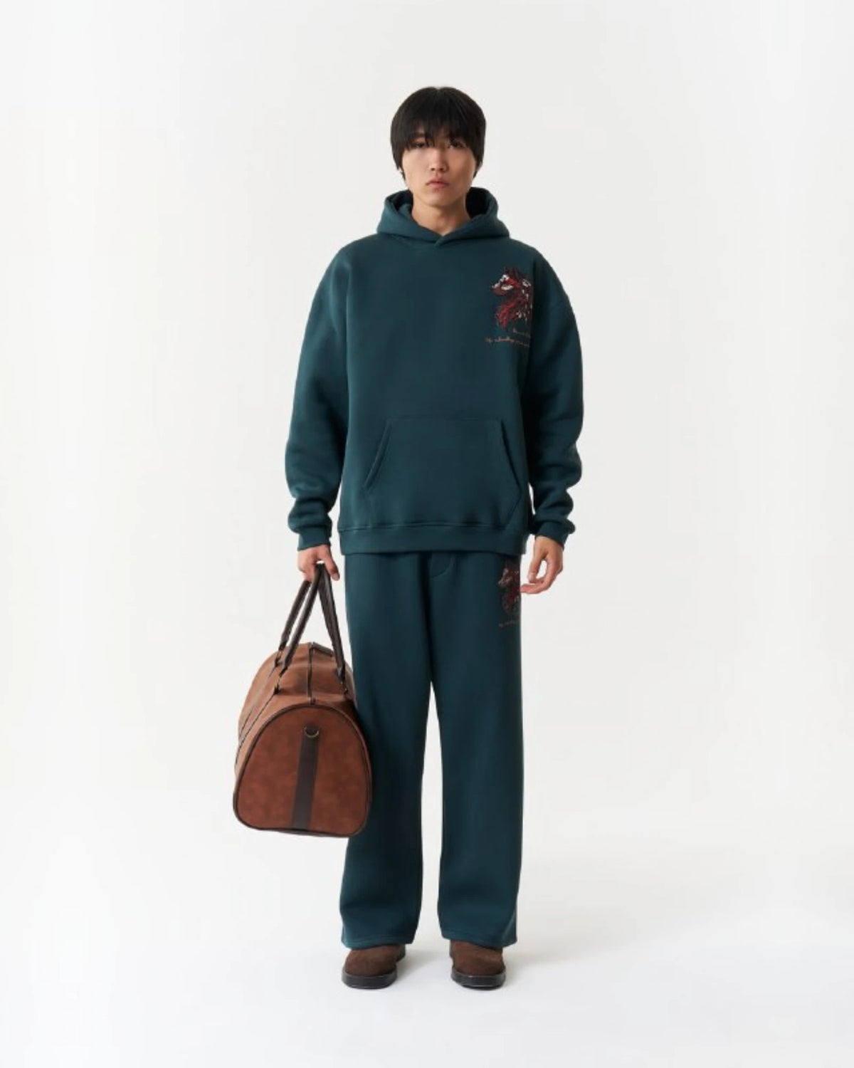 Wolf Art Patch Oversized Hoodie in green, photo 1